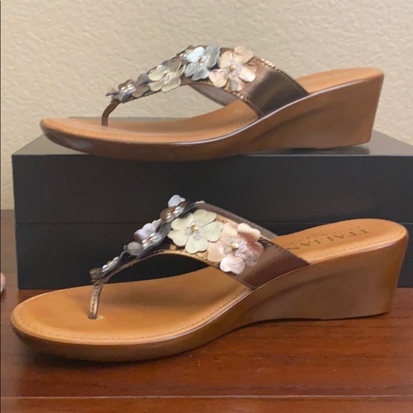 Italian Shoe Maker Floral Sandal - Picture 2 of 7